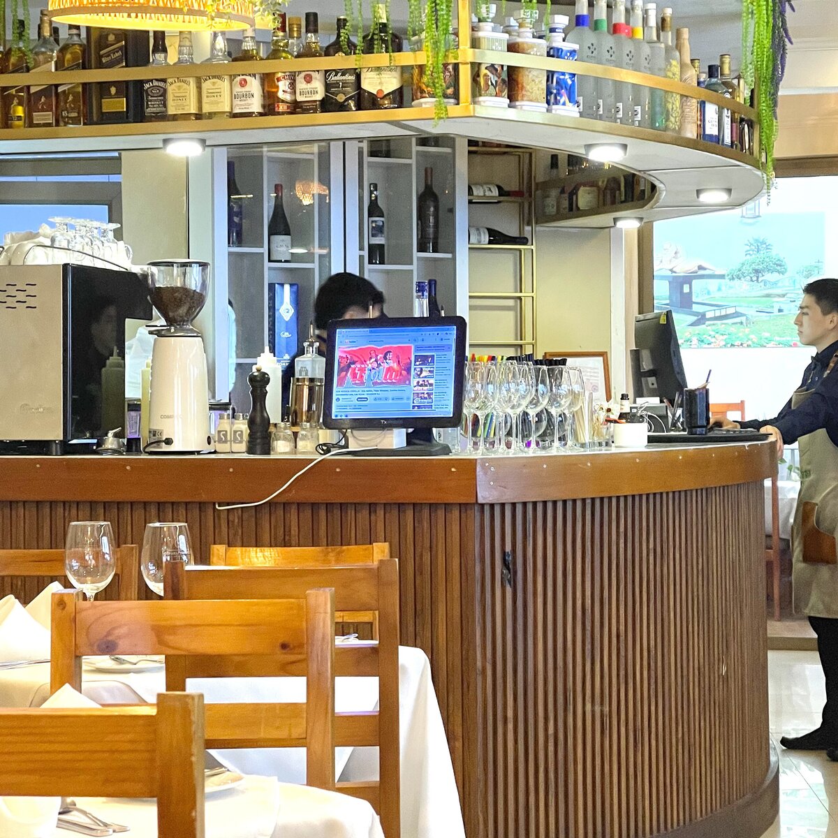 Barra de Cevichería 305